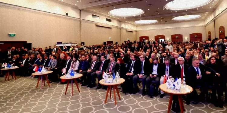 Bilimin Öncülüğünde Depreme Dayanıklı Kent Paneli yapıldı