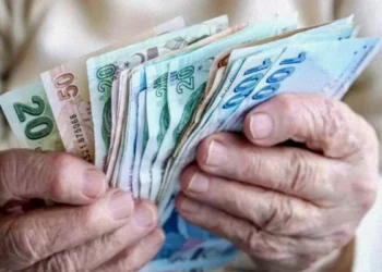 Emekli maaşlarında düzenleme yapıldı