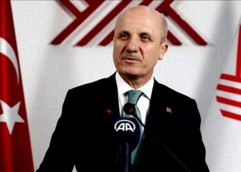 Erol Özvar: “3 Nisan itibarıyla isteyen öğrenciler yüzyüze eğitime geçebilir