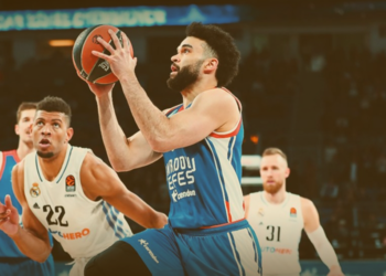 Anadolu Efes kritik maçta Real Madrid’i devirdi