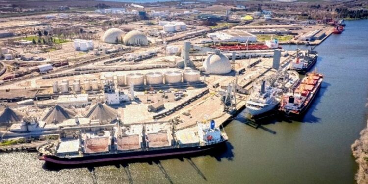 Şişecam’dan liman yatırımı