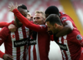 Sivasspor evinde 2 golle sevinen taraf oldu