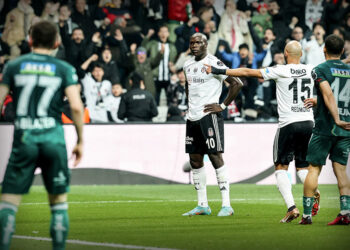 Beşiktaş evinde Giresunspor’u 3 golle geçti