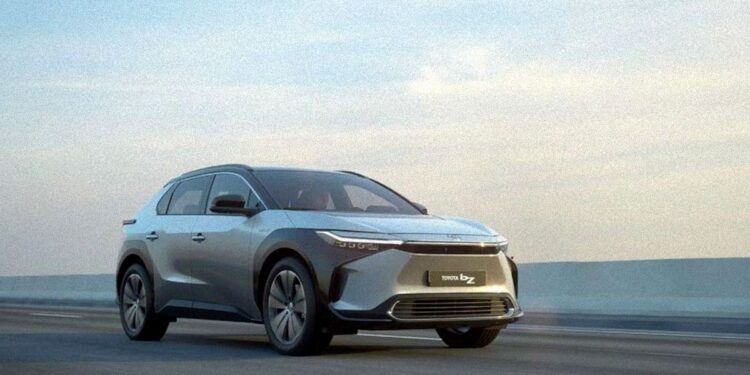 Toyota’dan 10 yeni elektrikli model
