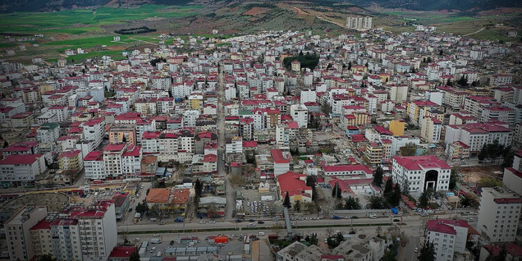 Yeni cazibe merkezi deprem bölgesi oldu