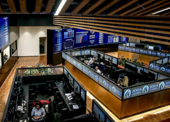 Piyasaların ödemeler dengesi verileri bekleyişi sürüyor