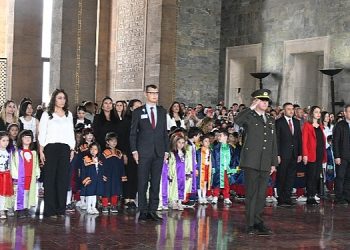 400 Çankayalı Çocuk Ata’sını Ziyaret Etti