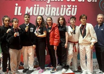 Canikli Sportmenler Madalyaları Sildi Süpürdü