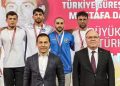 Güreşçiler Türkiye Şampiyonasından 2 madalya çıkardı