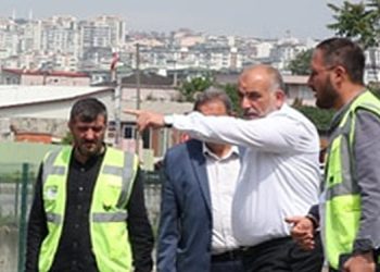 Lider Sandıkçı Alandan Ayrılmıyor