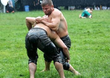 61 Çalı Güreşleri’nin Başpehlivanı İsmail Koç