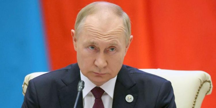 Putin: İlk nükleer başlıklar Belarus’a teslim edildi