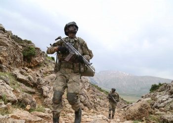 Türk askerine Kosova’da görev