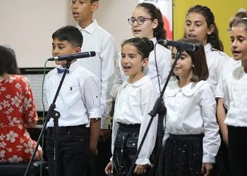 basamak kursiyerleri yıl sonu şovlarıyla sahnede