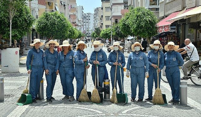 Bayan süpürgeciler Yenişehir’e toz kondurmayacak