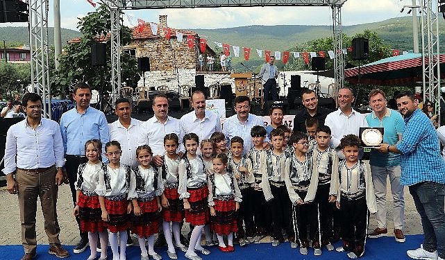 Bayındır Balcılar Kiraz Şenliği Coşkuyla Kutlandı