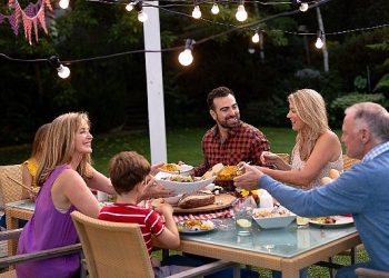 Bayram soflarınız beslenme istikrarınızı bozmasın 