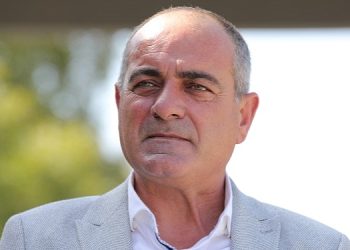 Büyükkumla’nın çehresi mahalle konağıyla değişiyor