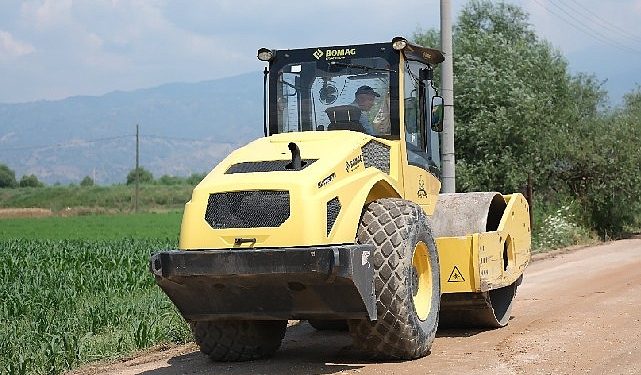 Büyükşehir çalışıyor Aydın’ın yolları yenileniyor