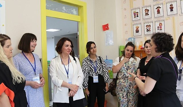 Erken Çocuklukta Sürdürülebilir Toplumsal Duygusal Âlâ Oluşu Destekleme Projesi için bir ortaya geldiler