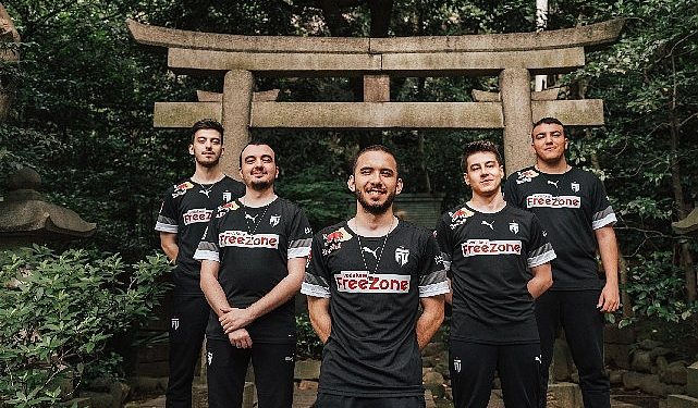FUT Esports’tan Tarihi Muvaffakiyet