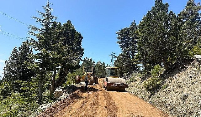 Gazipaşa Belbaşı ve Günnercik yaylaları ortasında asfalt hazırlığı