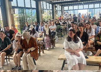 Gökceada’nın birinci plastiksiz şenliği tesir çemberleri vakfı ve The Purest Solutıons iş birliği ile hayata geçti 