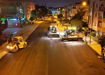 İnegöl Belediye Lideri Alper Taban Park Caddesinde Sıcak Asfalt Tamamlandı