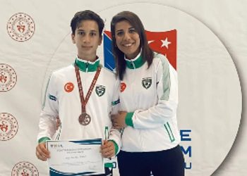 İzmir Yeşilay Spor Kulübü’nden arka arda başarı 