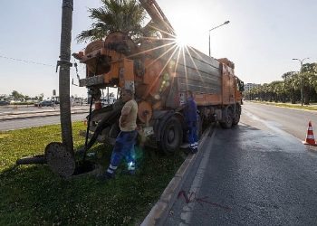 İZSU takımları bayramda da misyon başında