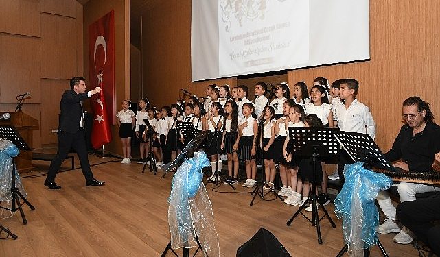 Karabağlar Belediyesi Çocuk Korosu’ndan birinci konser