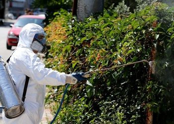 Karşıyaka’da sinek ve haşereyle faal uğraş