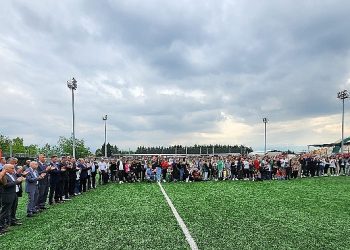 Kavaklı Adem Başoğlu Ortaokulu Kız Futbol Kadrosu Türkiye Şampiyonu