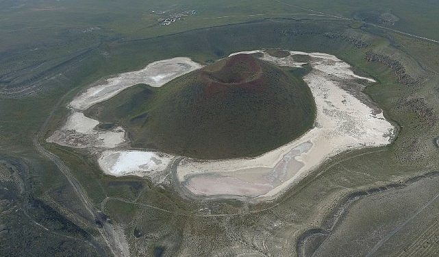 Lider Altay: “Meke Gölü’nü Yılda 2,5 Milyon Metreküp Suyla Besleyeceğiz”
