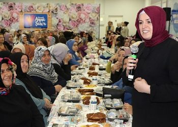 Lider Büyükakın, Gebze’de ailelerle buluştu