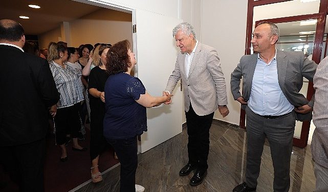 Lider Engin, Belediye çalışanı ile bayramlaştı