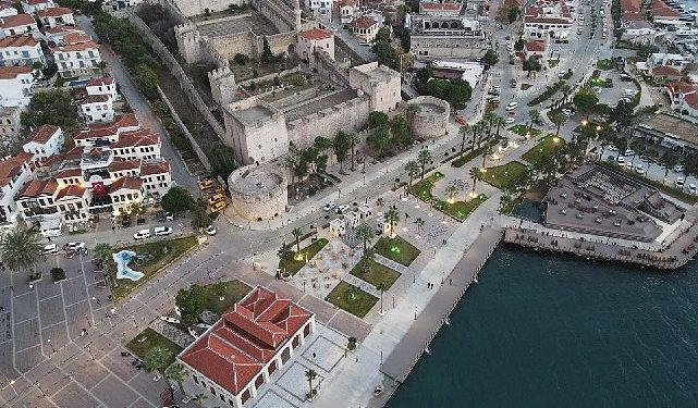 Lider Oran Toplu Konut Projesi için düğmeye bastı!