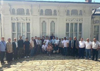 Muhtarlar, Büyükşehir’in seyahat programına katıldı