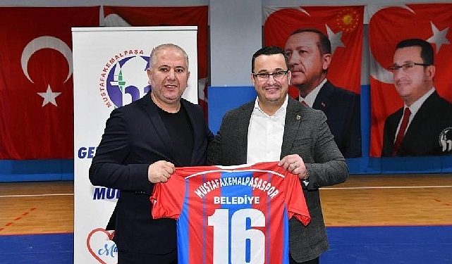 Mustafakemalpaşaspor Belediye’de gaye TFF 3. Lig