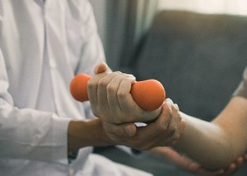 Önemli Bir Kas Hastalığı Olan Myastenia Gravis’te Tedavide Faal Sonuçlar Alınabiliyor!