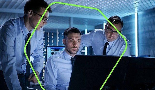 Siber Hatalılar, İşletmelere Sızma Gayretlerinde Israrcı