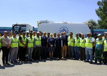 UNDP ve Birleşik Krallık, sarsıntı bölgesinde atık idaresi yükünü hafifletmek için güçlerini birleştiriyor