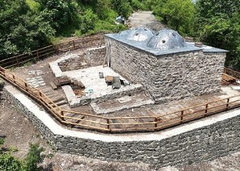 Üst Ulaşlı Tarihi Hamamın onarımı tamamlanıyor