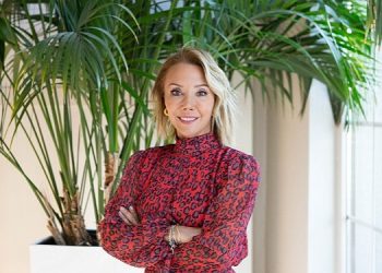 Vize Krizi Büyüyor, İş Dünyası, Turistler ve Sanatkarlar da Mağdur