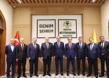 Yargıtay Lideri Akarca Lider Altay’ı Ziyaret Etti