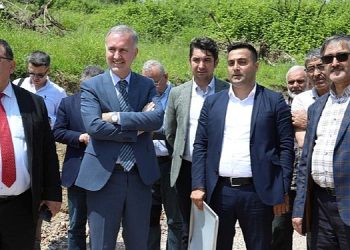 Yeniceköy’de 1 Yılda 14 Km Yol Açıldı