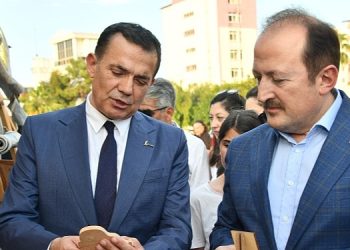 Yenişehir Belediyesi Hataylı esnaf ve sanatkarlara kapılarını açtı