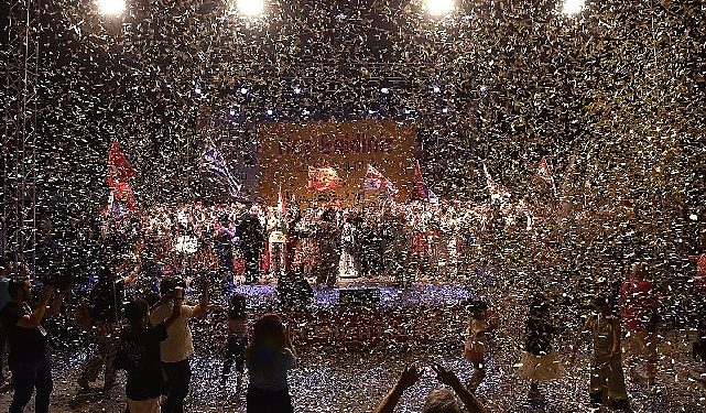 9 ülkeden 450 sanatkarın katıldığı Avcılar Bathonea Kültür ve Sanat Şenliği coşkuyla kutlandı