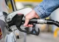 Benzin ve motorine gelen büyük zamma sosyal medyada tepkiler çığ gibi