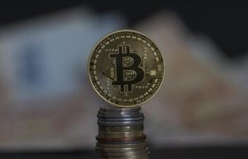 Bitcoin halving öncesi 140 bin doları görebilir